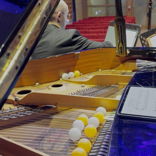 🇲🇹 Petit aperçu de notre dernière résidence à Malte !
Dans le cadre du projet Trans Europe Express, l'ensemble Des Équilibres s'est immergé dans l'univers de la compositrice Mariella Cassar-Cordina. 🎻🎹
Entre répétitions, expérimentations sonores et échanges passionnés, découvrez les coulisses de la création au féminin en plein cœur de La Valette.
✨ Avec : Agnès Pyka, Jordan Costard et Bálint Baráth.
#TransEuropeExpress #Malte #MusiqueContemporaine #DesEquilibres #CreationAuFeminin #EuropeCreative

@pykaagnes @jordancostard @cassarcordina